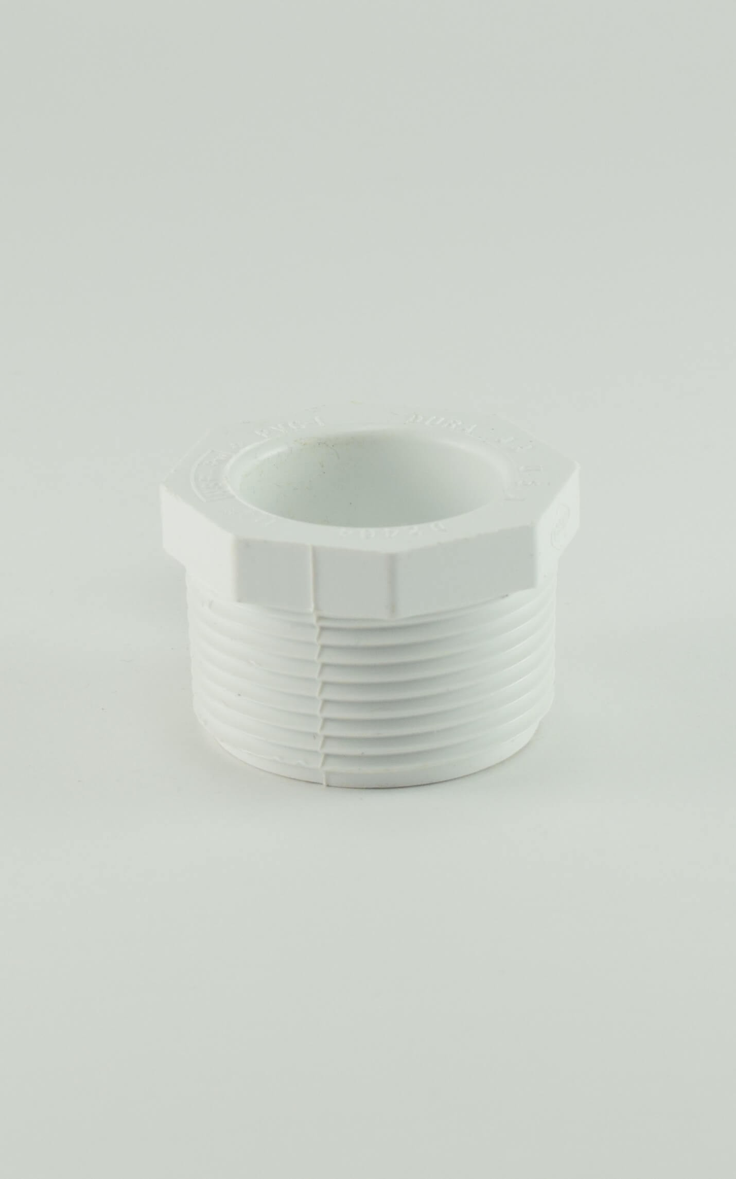 Sch 40 White PVC Plug MPT